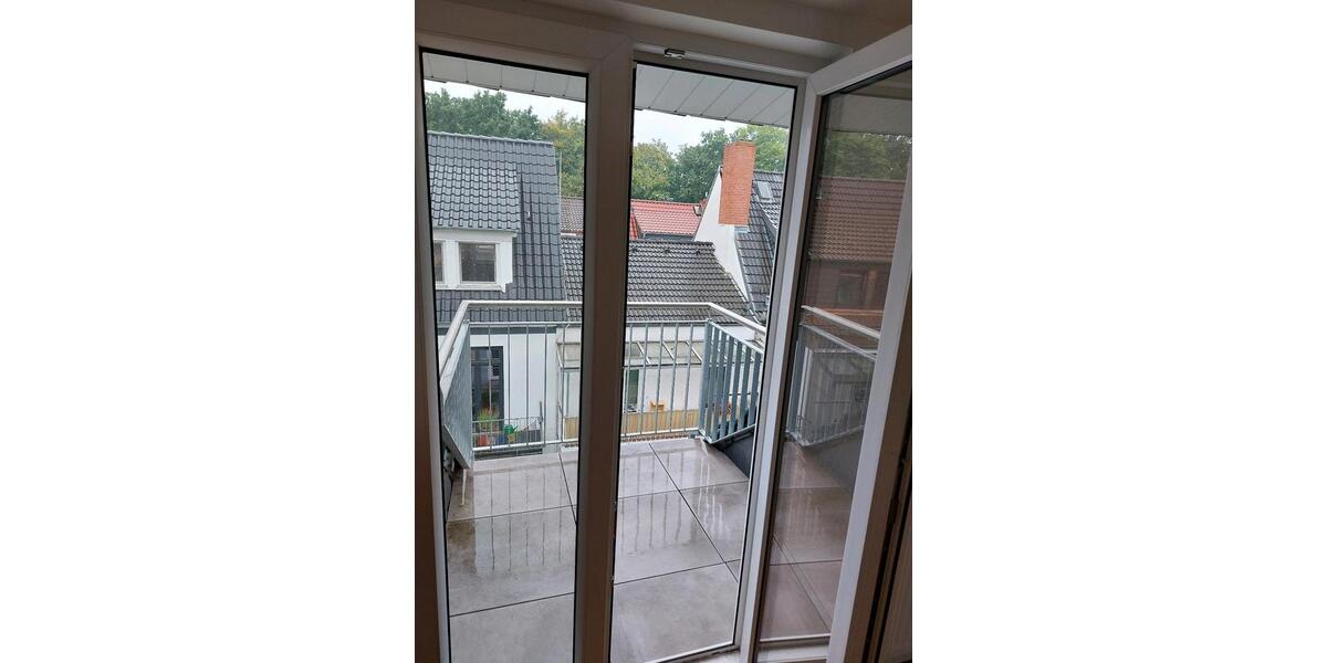 Dachgeschoßwohnung Bremen Findorff - 2 Zimmer, 30 m&sup2;, 660&euro; | Angebot:25362682