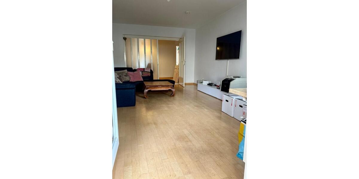 Erdgeschoßwohnung München Schwabing-Freimann - 3.5 Zimmer, 92 m&sup2;, 2.300&euro; | Angebot:25935713