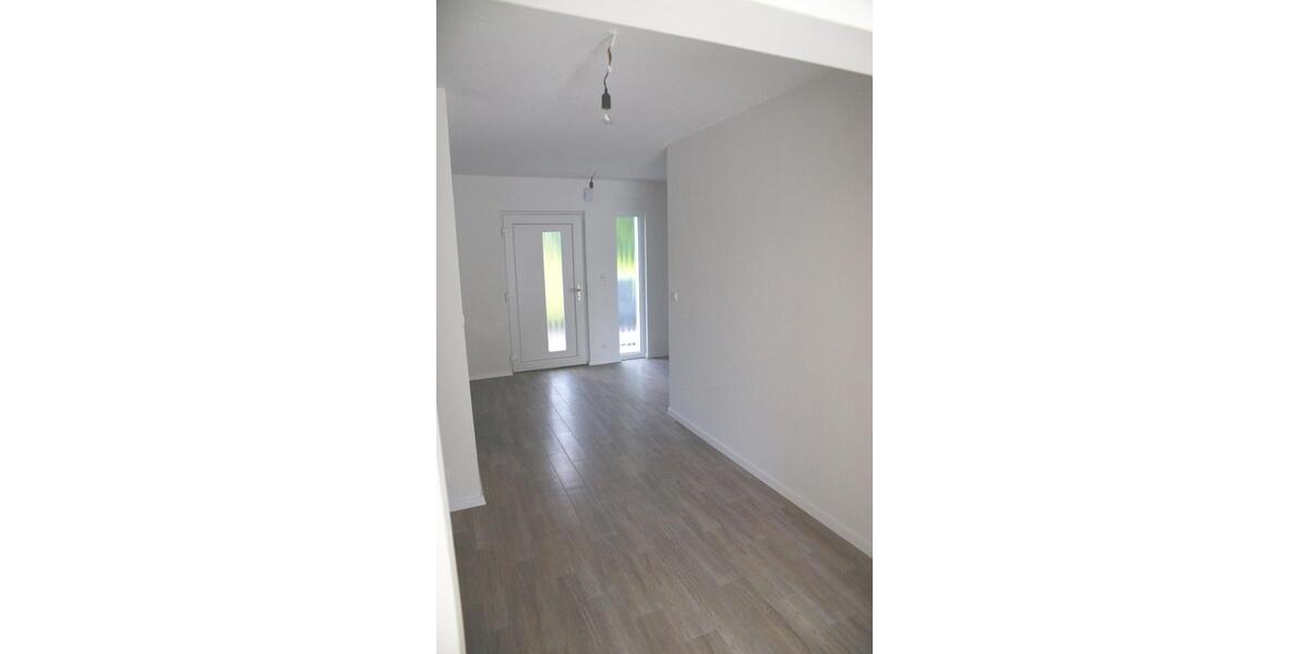 Doppelhaushälfte Geesthacht - 4 Zimmer, 130 m&sup2;, 1.800&euro; | Angebot:26418527