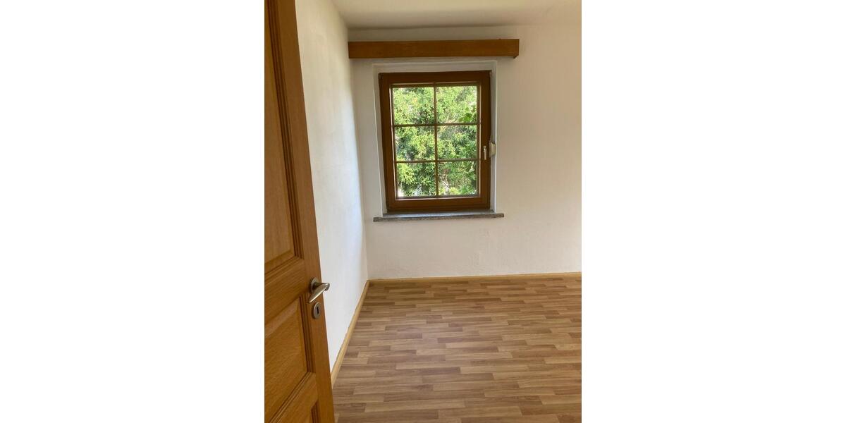Einfamilienhaus Liebenwalde - 4 Zimmer, 140 m&sup2;, 1.400&euro; | Angebot:25292071