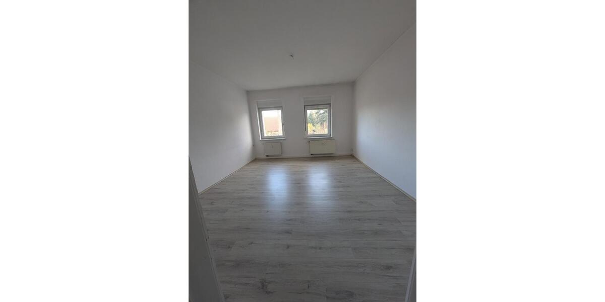 Etagenwohnung Bennewitz - 3 Zimmer, 69 m&sup2;, 599&euro; | Angebot:24747657