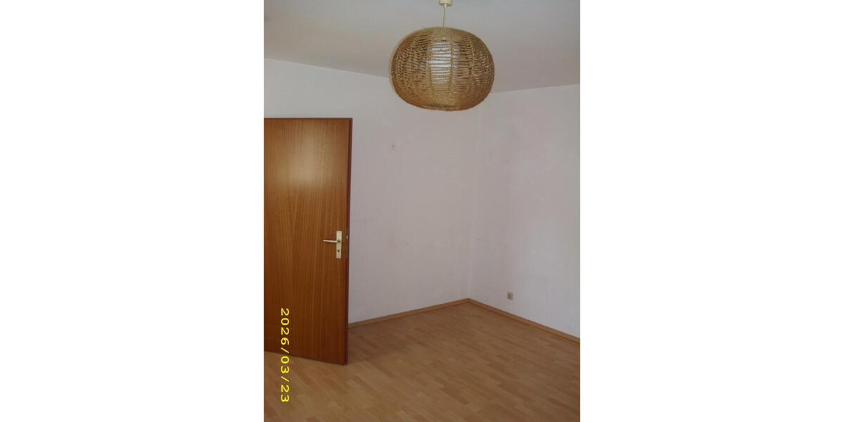 Dachgeschoßwohnung Aßlar - 2 Zimmer, 70 m&sup2;, 600&euro; | Angebot:26654351