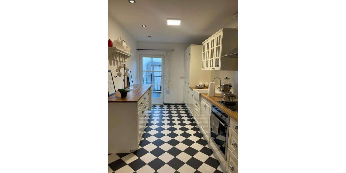 Wohnung zum Mieten in Ludwigsburg 1.595 € 120 m² 4 zimmer