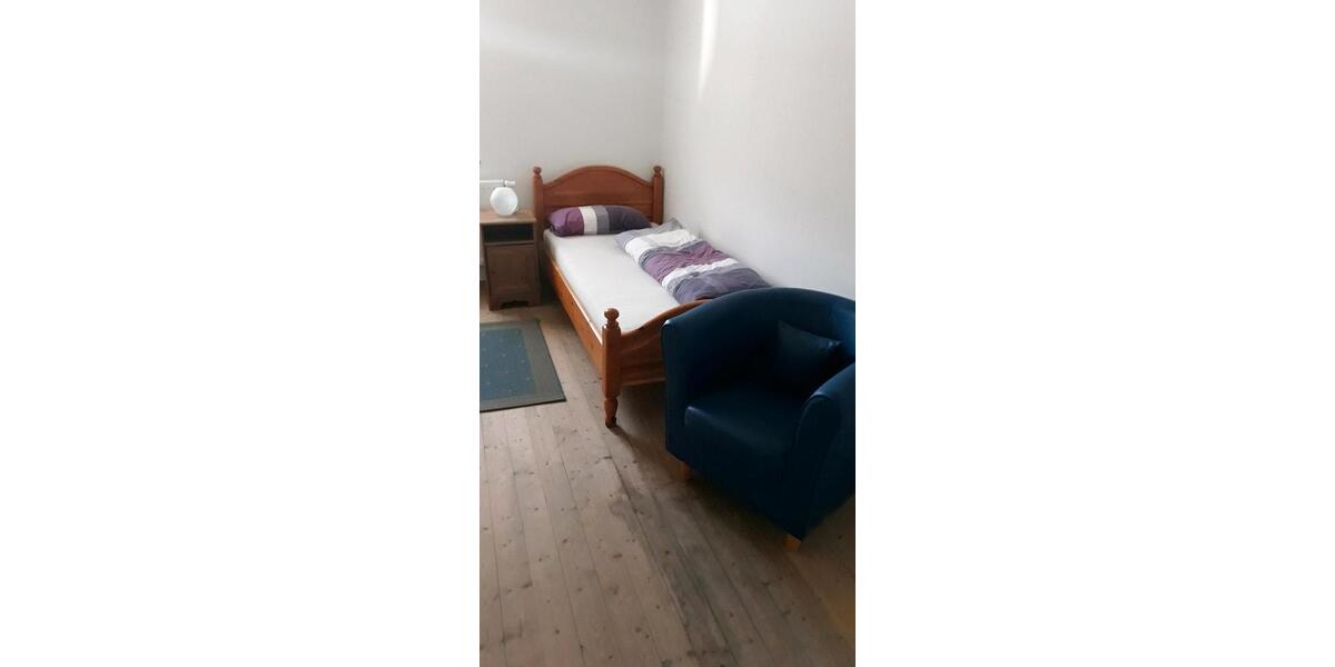 Wohnen auf Zeit Wolnzach - 5 Zimmer, 120 m&sup2;, 20&euro; | Angebot:25978004