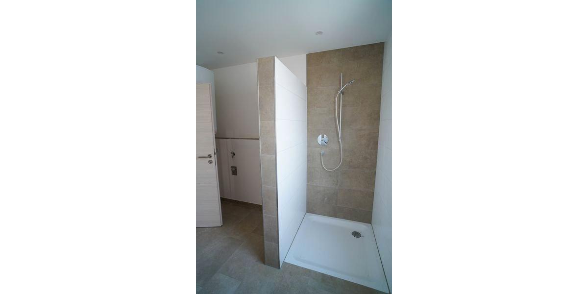 Erdgeschoßwohnung Wellendingen - 4.5 Zimmer, 130 m&sup2;, 1.330&euro; | Angebot:26083445