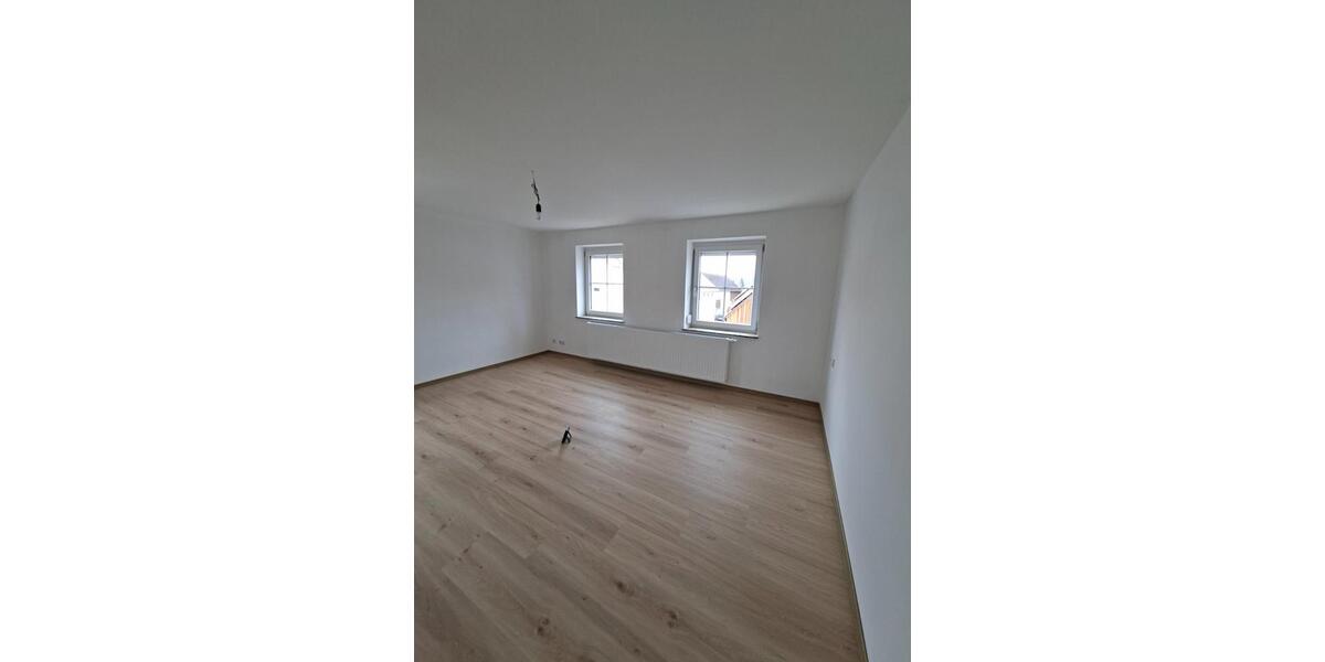 Einfamilienhaus Münsterhausen - 4 Zimmer, 98 m&sup2;, 900&euro; | Angebot:25329423