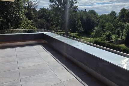 Wohnung Dresden Prohlis - 3 Zimmer, 104 m&sup2;, 1.820&euro; | Angebot:27021410