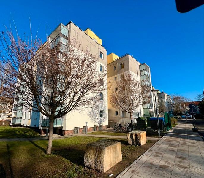 Schöne Wohnung: zentrale 3-Zimmer-Wohnung 3 zimmer