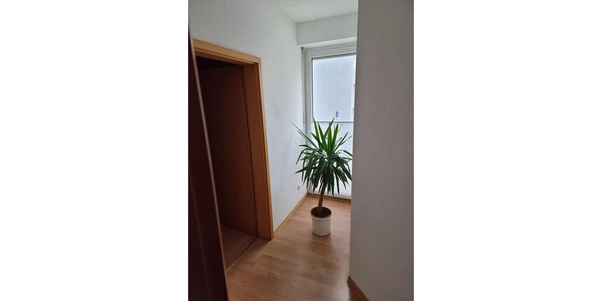 Doppelhaushälfte Straubing - 5 Zimmer, 128 m&sup2;, 1.390&euro; | Angebot:24855303