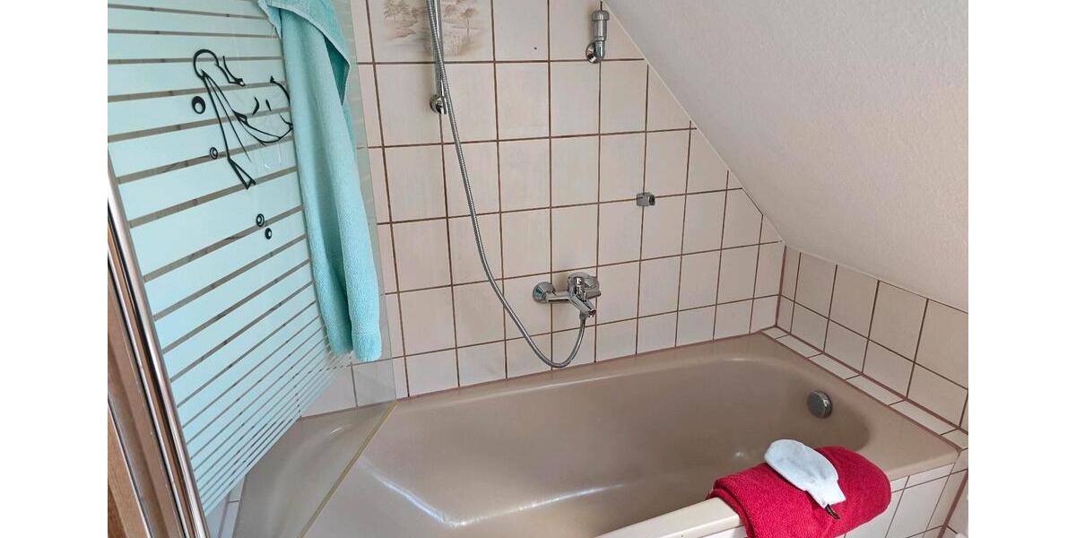 Dachgeschoßwohnung Gleichen - 2 Zimmer, 52 m&sup2;, 600&euro; | Angebot:25613464