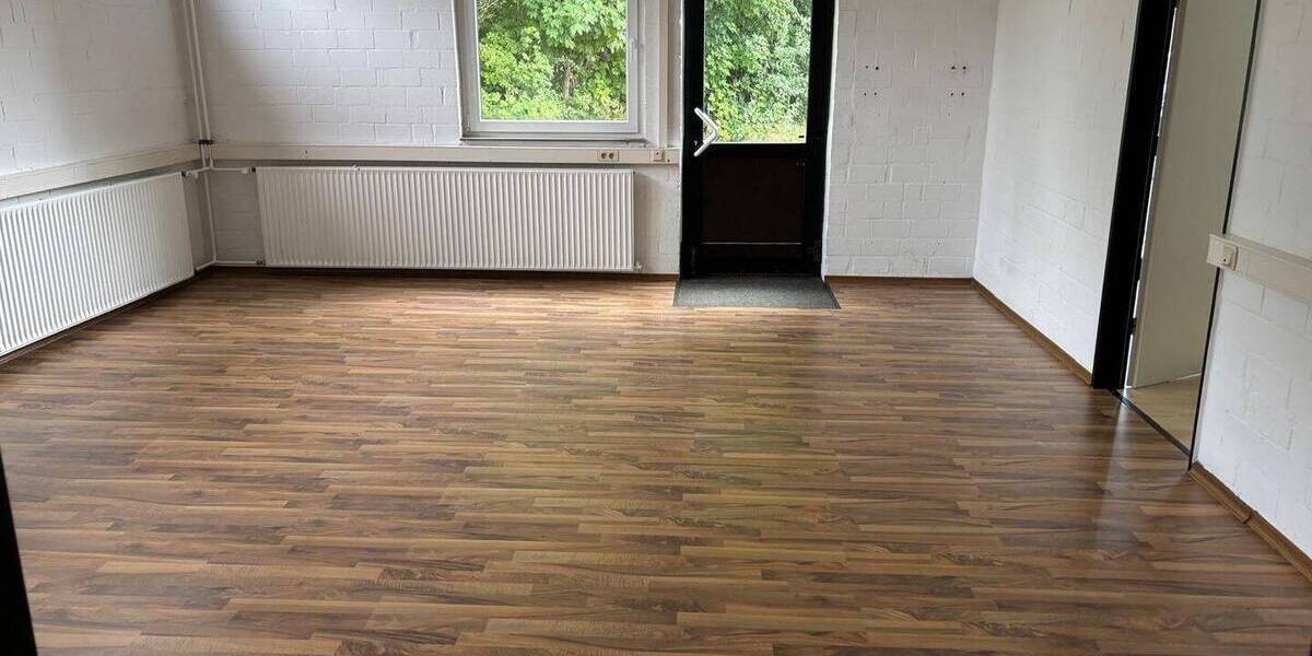 Gewerbeobjekt Göttingen Elliehausen / Esebeck - 2.230&euro; | Angebot:25727850