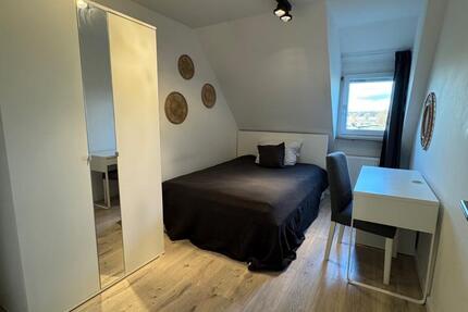 4er WG Saniert Möbliert + EBK 12 zimmer