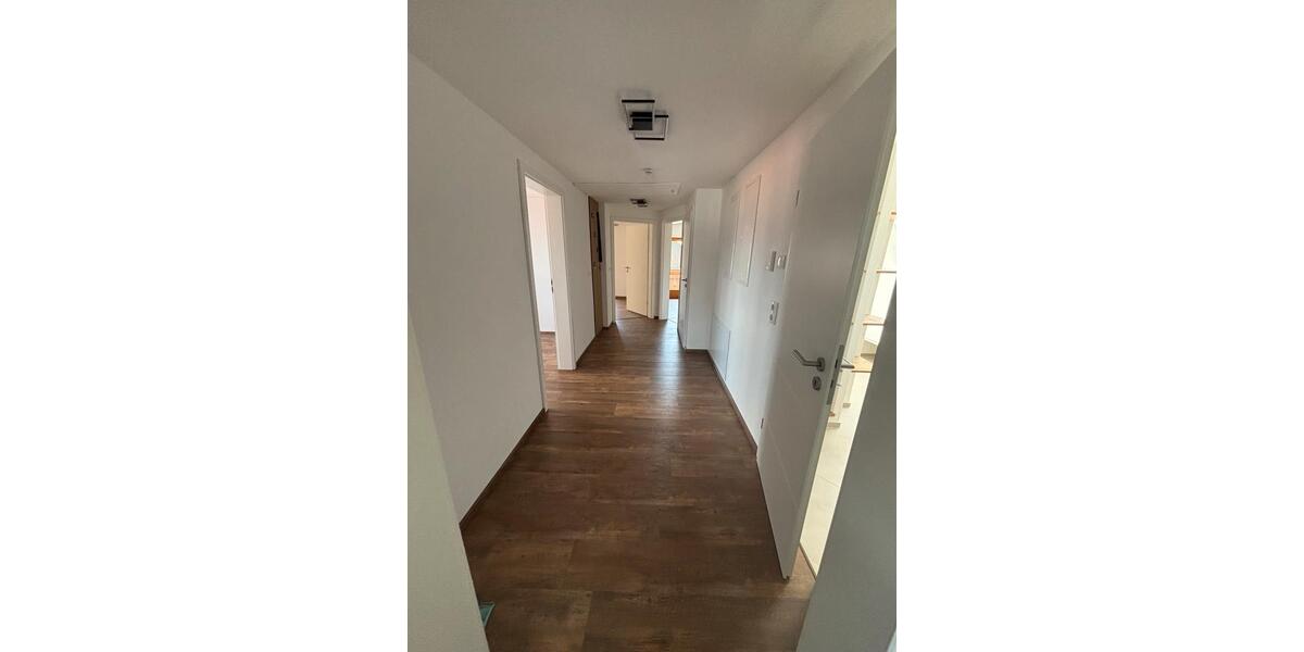 Dachgeschoßwohnung Oy-Mittelberg Mittelberg - 3 Zimmer, 88 m&sup2;, 1.400&euro; | Angebot:26706089