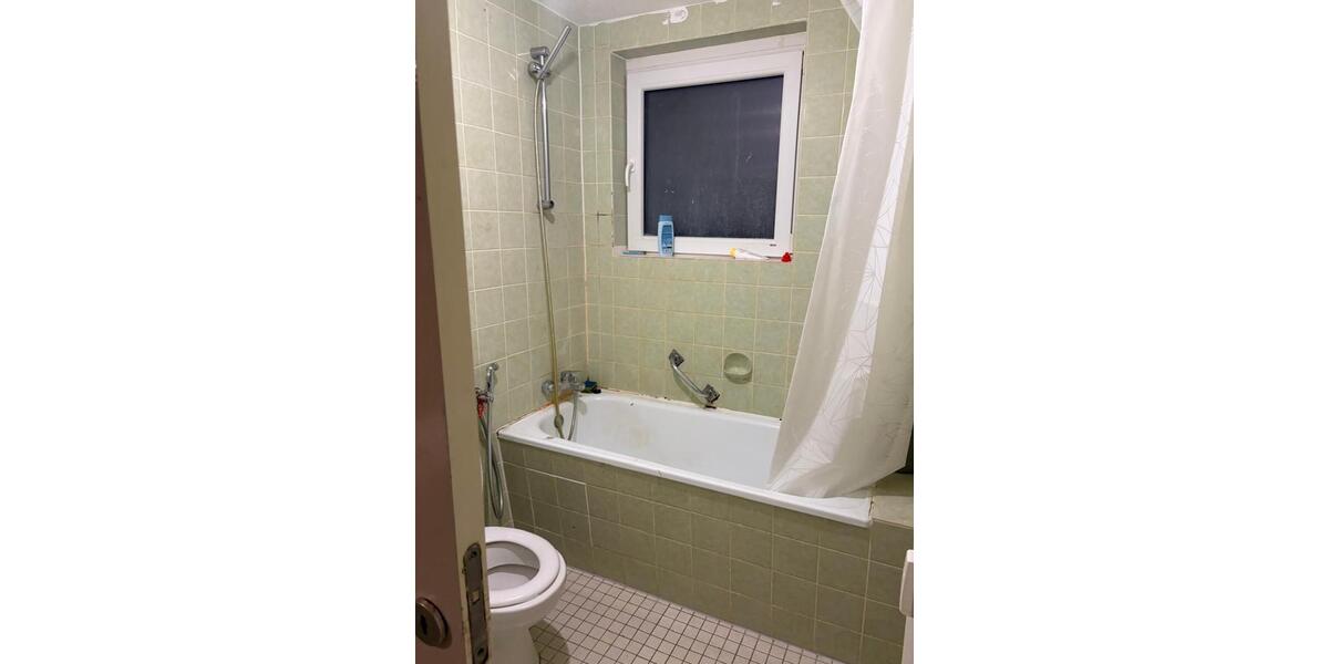 Etagenwohnung Mannheim Käfertal - 3 Zimmer, 85 m&sup2;, 500&euro; | Angebot:26378629