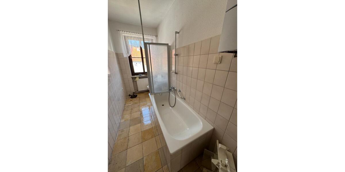 Etagenwohnung Bad Brückenau - 3 Zimmer, 82 m&sup2;, 615&euro; | Angebot:24816660