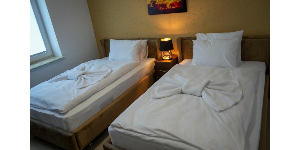 Wohnen auf Zeit Garbsen Berenbostel - 3 Zimmer, 75 m&sup2;, 99&euro; | Angebot:25053530