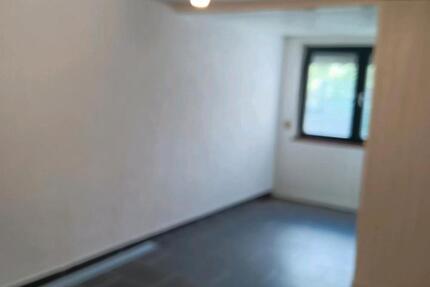 Wohnung Hülben - 2 Zimmer, 70 m&sup2;, 850&euro; | Angebot:26579016
