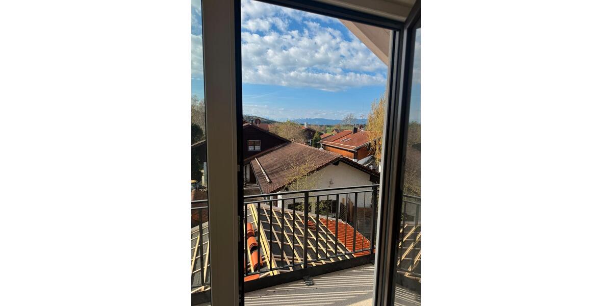 Doppelhaushälfte Eberfing - 7 Zimmer, 206 m&sup2;, 3.650&euro; | Angebot:26257683