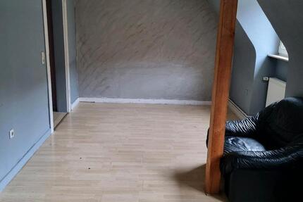 Wohnung Siegen Weidenau - 4 Zimmer, 80 m&sup2;, 400&euro; | Angebot:25924138