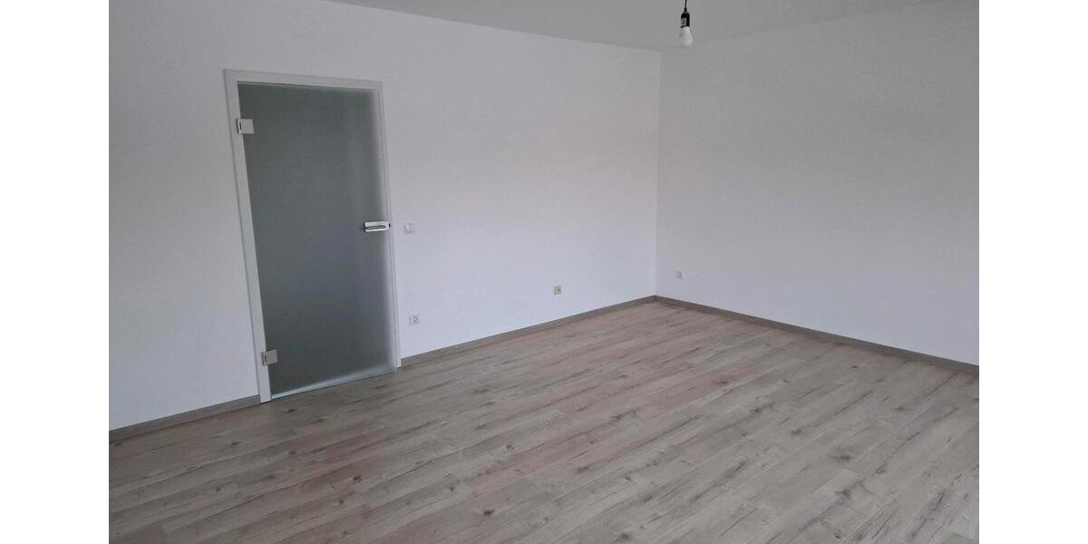 Etagenwohnung Allersberg Eismannsdorf - 3 Zimmer, 86 m&sup2;, 900&euro; | Angebot:24755475