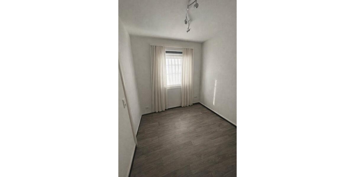 Gewerbeobjekt Weinheim - 450&euro; | Angebot:25362478