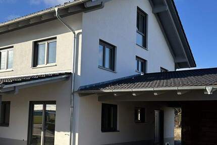 Haus Ampfing - 5 Zimmer, 151 m&sup2;, 1.900&euro; | Angebot:25141496