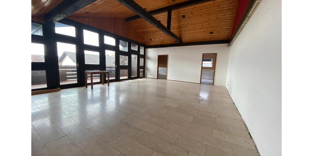 Etagenwohnung Bad Zwesten - 3 Zimmer, 102 m&sup2;, 520&euro; | Angebot:26619525