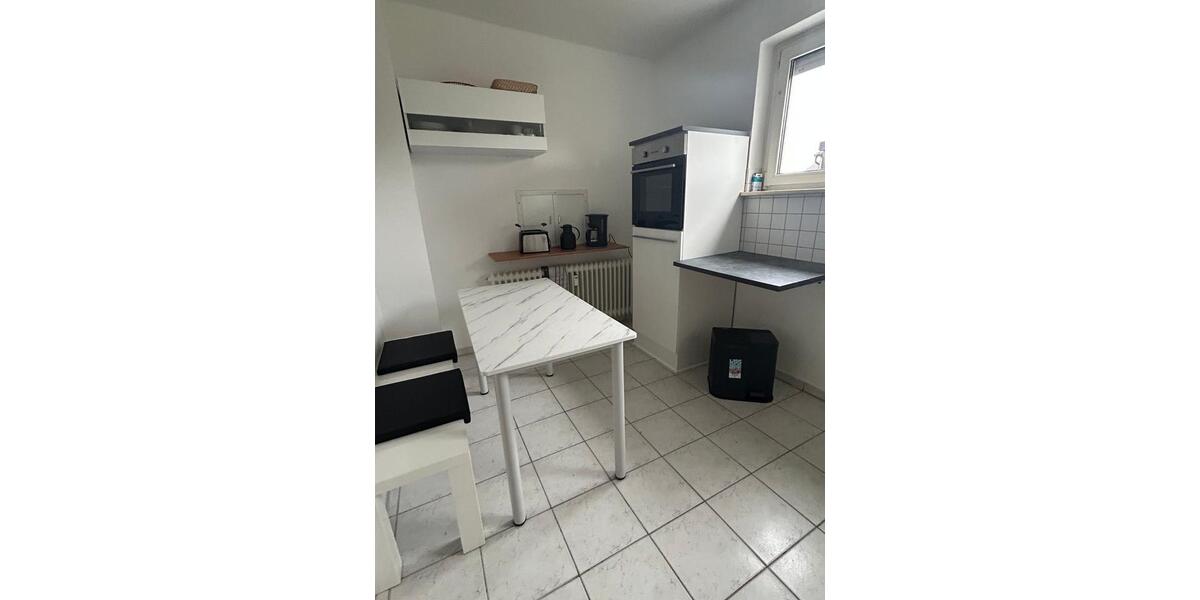 Wohnen auf Zeit Waldbüttelbrunn - 1 Zimmer, 36 m&sup2;, 445&euro; | Angebot:26287108