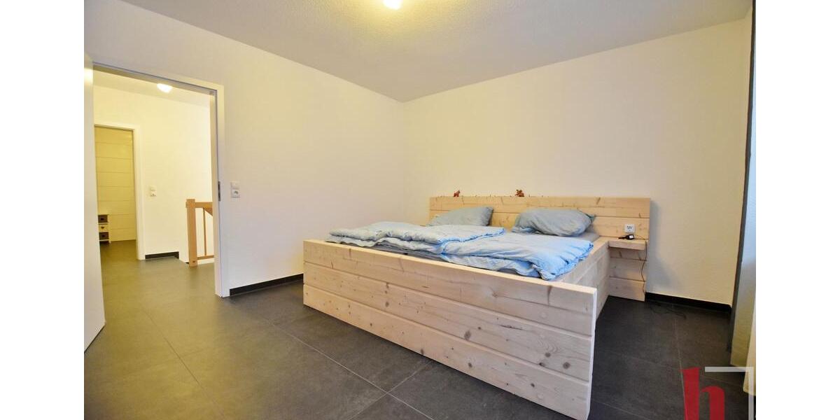 Etagenwohnung Steinfeld (Oldenburg) - 4 Zimmer, 110 m&sup2;, 1.050&euro; | Angebot:25178711