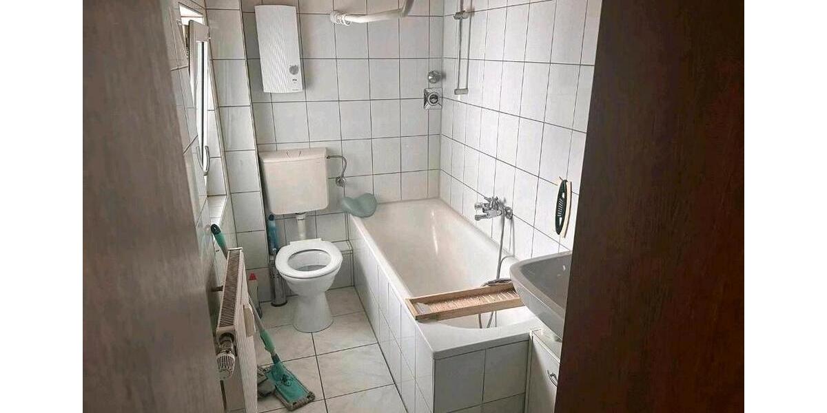 Etagenwohnung Duisburg Duisburg-Mitte - 2 Zimmer, 64 m&sup2;, 733&euro; | Angebot:26673009