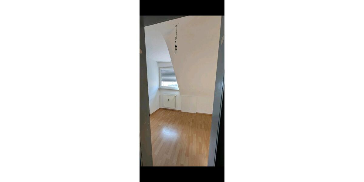 Dachgeschoßwohnung Heilbronn Kernstadt - 2.5 Zimmer, 48 m&sup2;, 600&euro; | Angebot:26438196