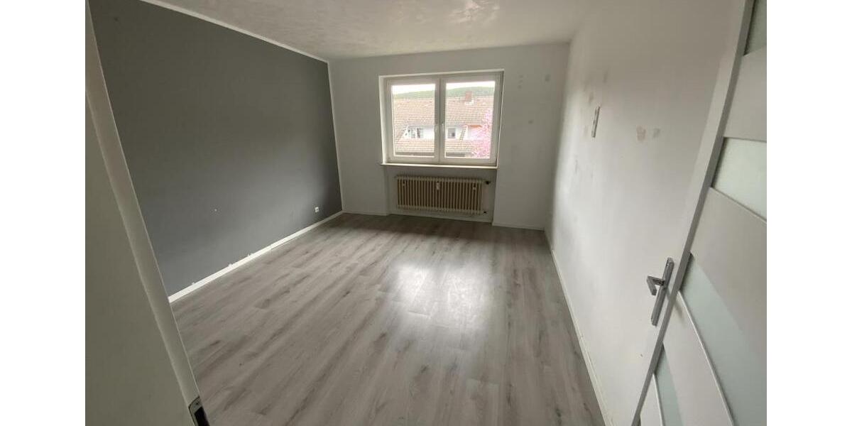 Etagenwohnung Bad Dürkheim - 3 Zimmer, 72 m&sup2;, 719&euro; | Angebot:23584358