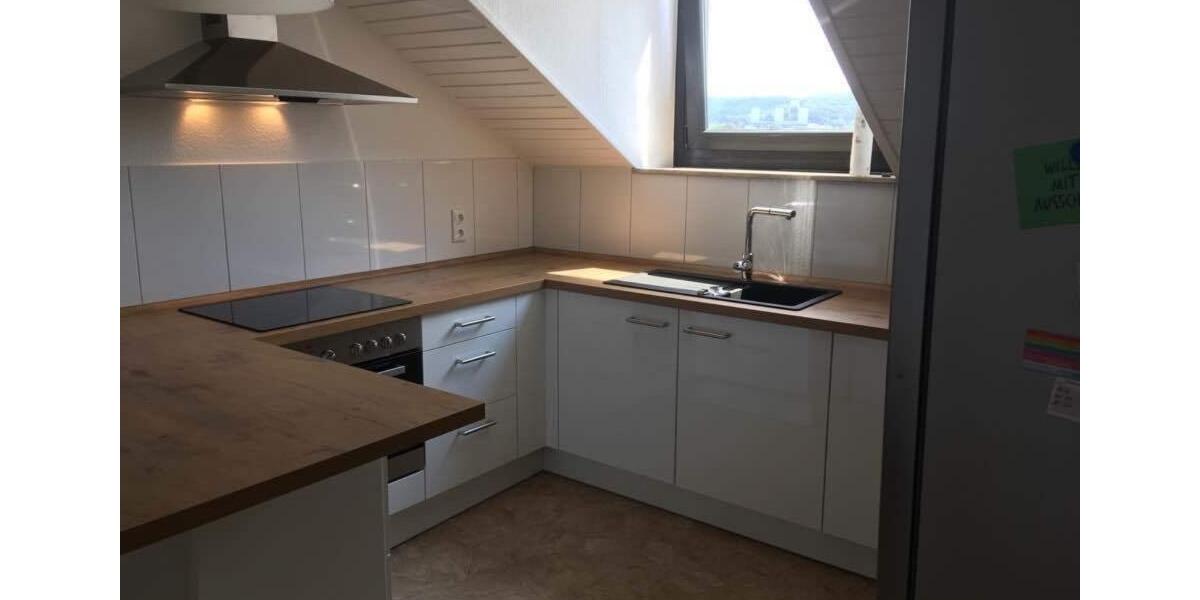 Dachgeschoßwohnung Wuppertal Elberfeld - 4 Zimmer, 90 m&sup2;, 690&euro; | Angebot:25136934