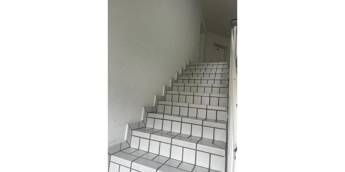 Dachgeschoßwohnung Geilenkirchen - 3 Zimmer, 54 m&sup2;, 830&euro; | Angebot:26017927