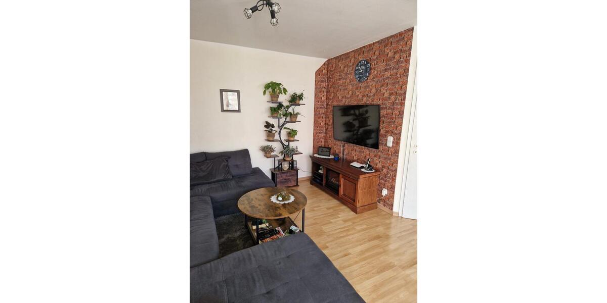 Etagenwohnung Dessau-Roßlau Roßlau - 3 Zimmer, 80 m&sup2;, 590&euro; | Angebot:26534911