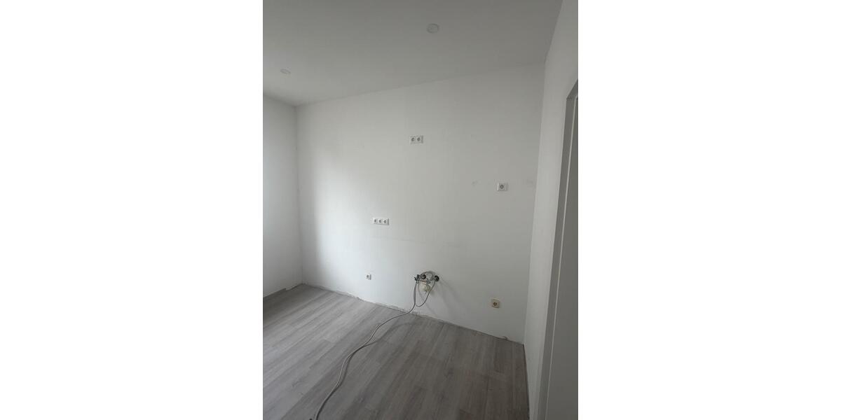 Erdgeschoßwohnung Bad Münder am Deister - 4 Zimmer, 105 m&sup2;, 880&euro; | Angebot:26005636
