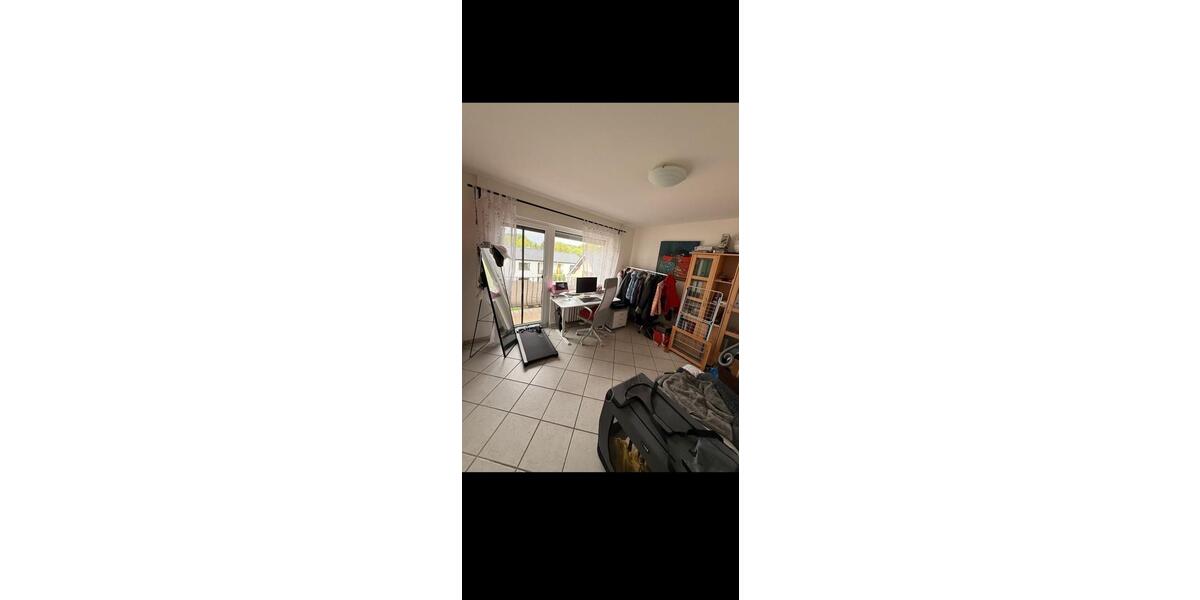 Etagenwohnung Wachtberg - 3 Zimmer, 96 m&sup2;, 1.000&euro; | Angebot:26664045