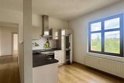 Wohnung Neustrelitz - 3 Zimmer, 90 m&sup2;, 718&euro; | Angebot:26894539