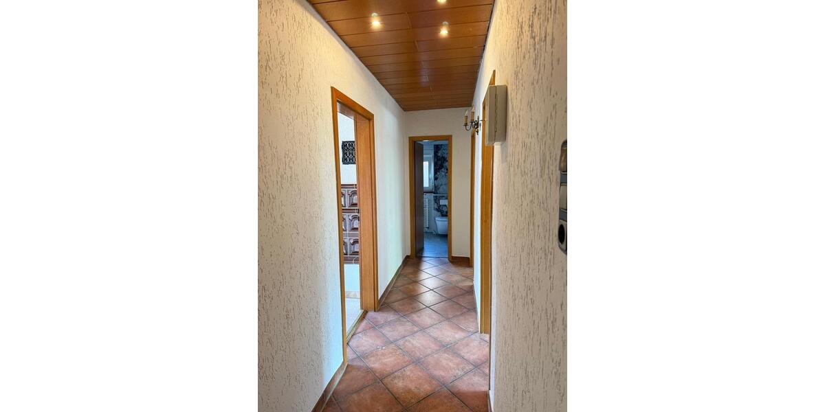 Doppelhaushälfte Alsdorf - 6 Zimmer, 180 m&sup2;, 1.550&euro; | Angebot:26241547