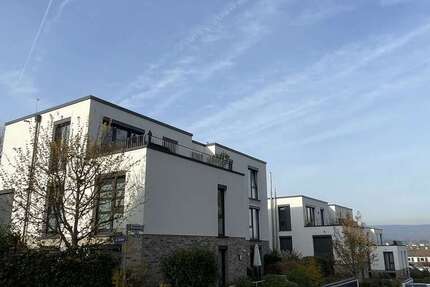 Wohnung zum Mieten in Wiesbaden 1.900 € 95 m² 2 zimmer