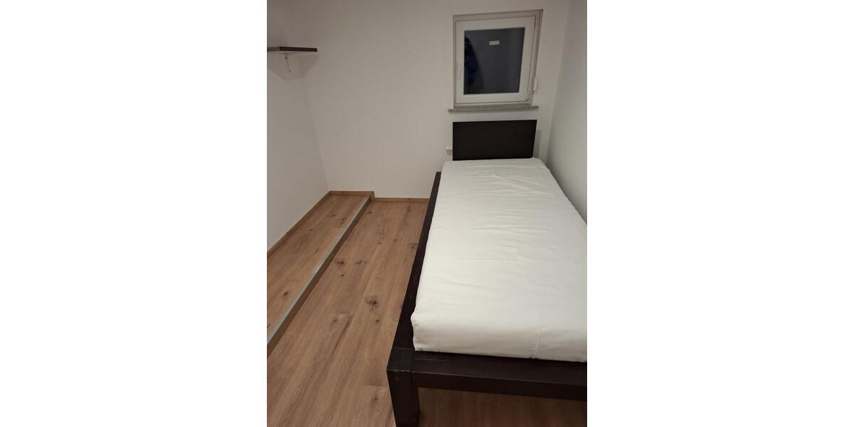 Wohnen auf Zeit Biebertal - 1 Zimmer, 12 m&sup2;, 385&euro; | Angebot:24678408