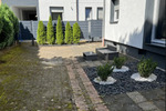 Kleines möbliertes Haus mit Garten - im Zentrum Oberhausen ! 2 zimmer