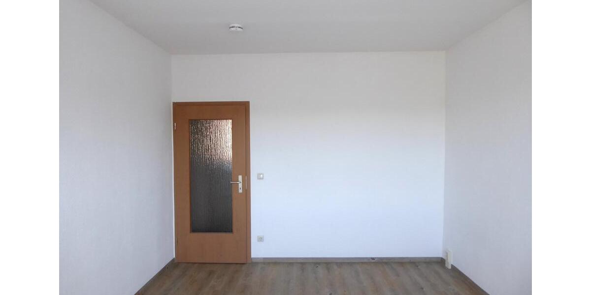 Etagenwohnung Saalfeld (Saale) - 3 Zimmer, 59 m&sup2;, 323&euro; | Angebot:17498420