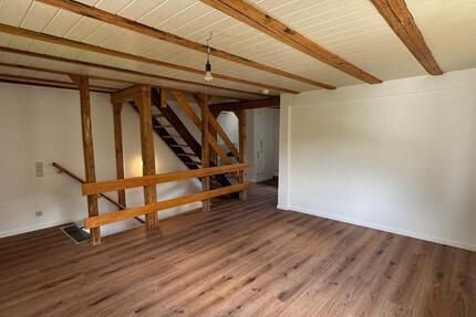 Wohnung Burbach - 4 Zimmer, 106 m&sup2;, 950&euro; | Angebot:26610002