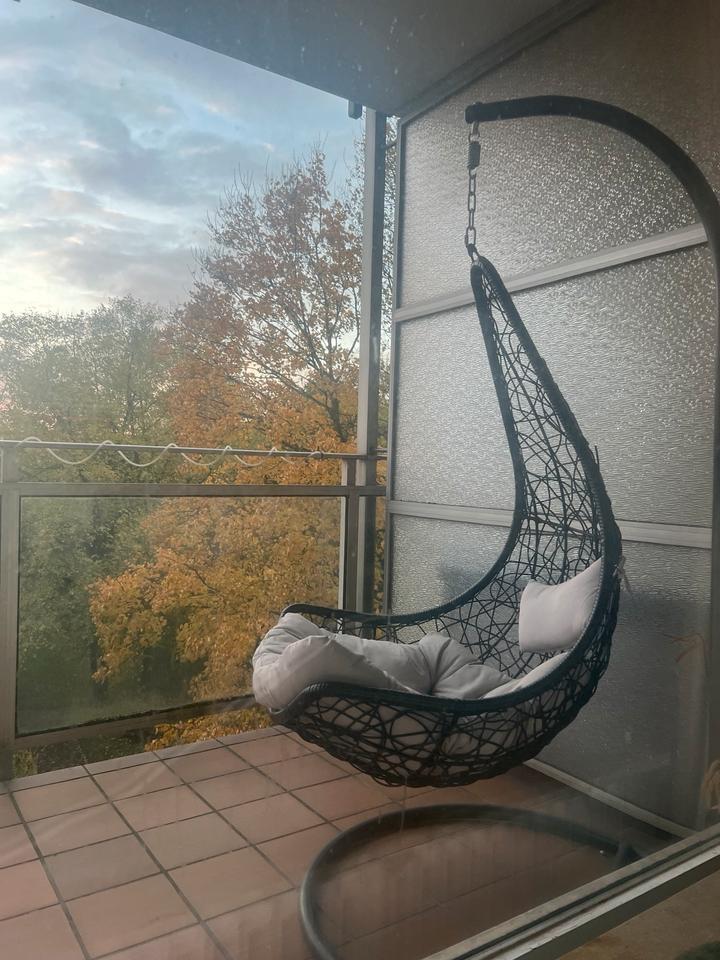 Gemütliche 1-Zimmer-Wohnung mit großem Balkon in Krefeld-Bockum zimmer