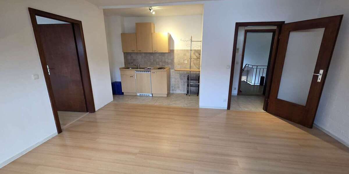 Etagenwohnung Eschborn - 2 Zimmer, 36 m&sup2;, 590&euro; | Angebot:25192259