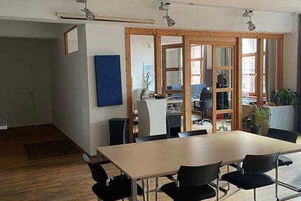 Büro , Atelier mit Wohnung 136 qm, Bad zimmer