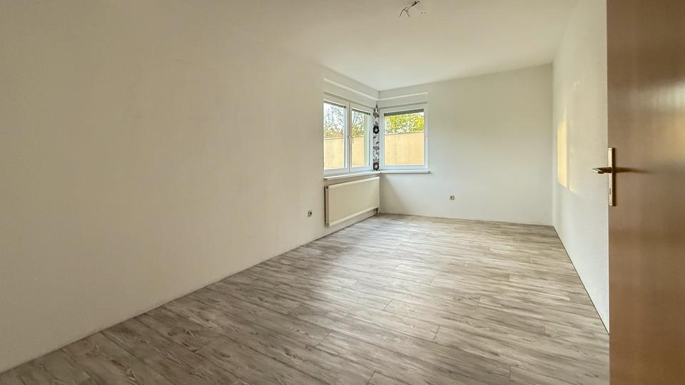 Erdgeschoßwohnung Breitenworbis - 3 Zimmer, 88 m&sup2;, 600&euro; | Angebot:23398148