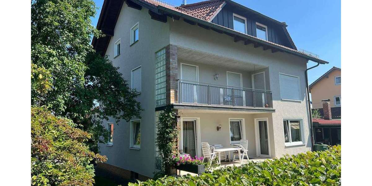 Etagenwohnung Wackersdorf - 2 Zimmer, 75 m&sup2;, 650&euro; | Angebot:26584398