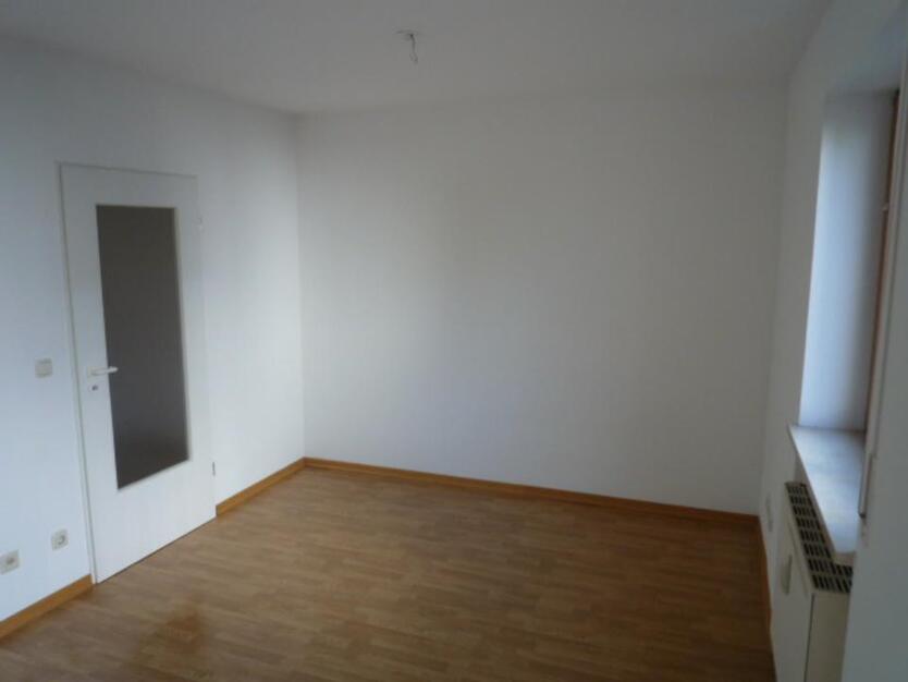 Schönes 1-Zimmer-Appartement mit EBK und Terrasse, Haunstetten